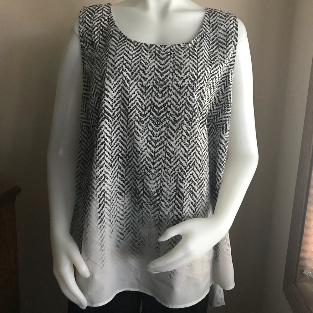 Cato 22/24W Sleeveless Top